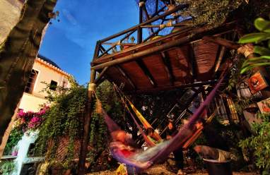Zona de hamacas relájate, échate una siesta o conversa